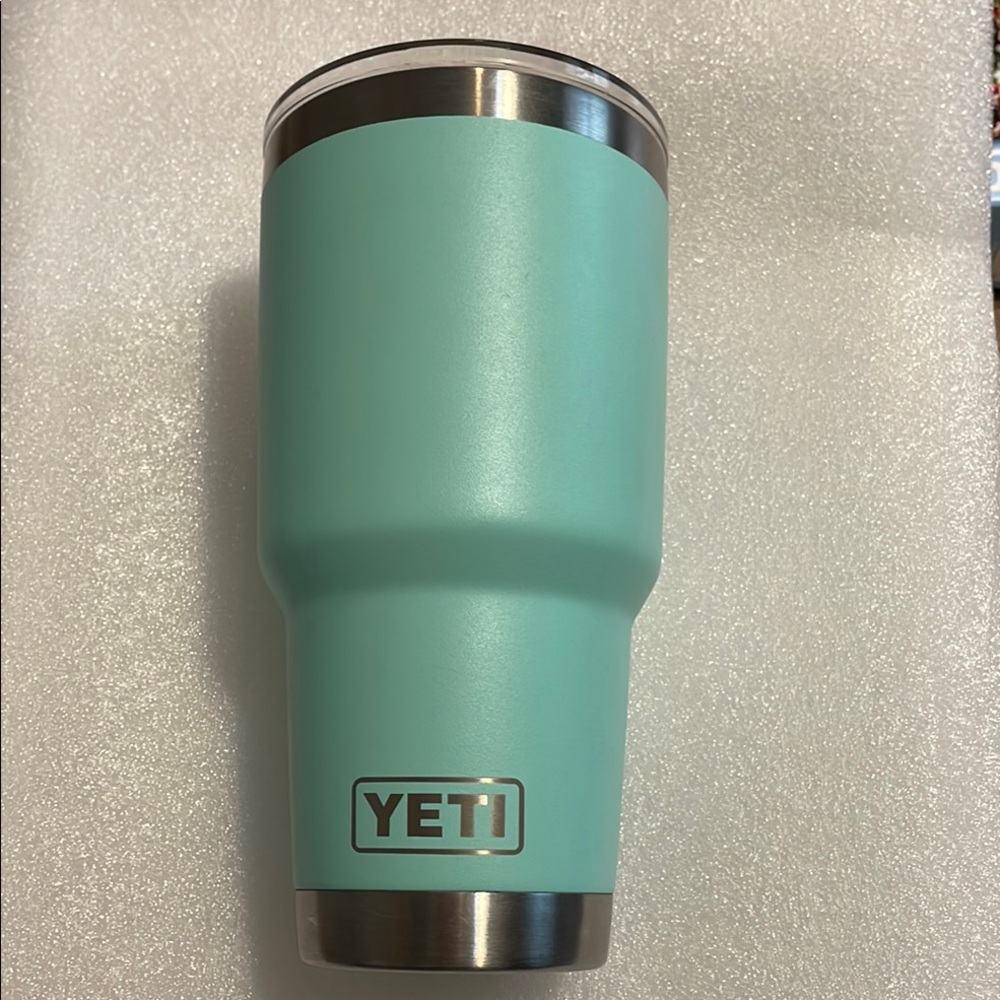 YETI Turquoise Tumbler 30 ounce